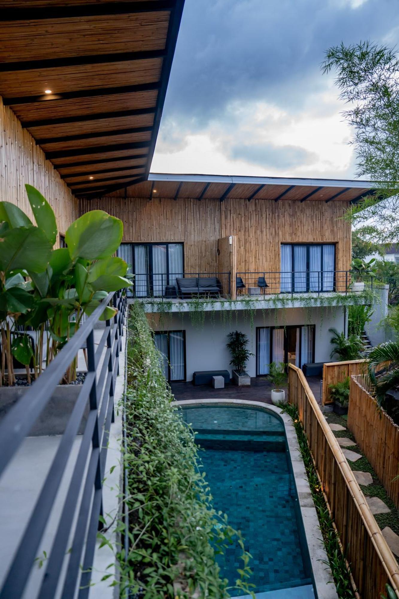 Canggu Dream Studios & Villas Exterior photo